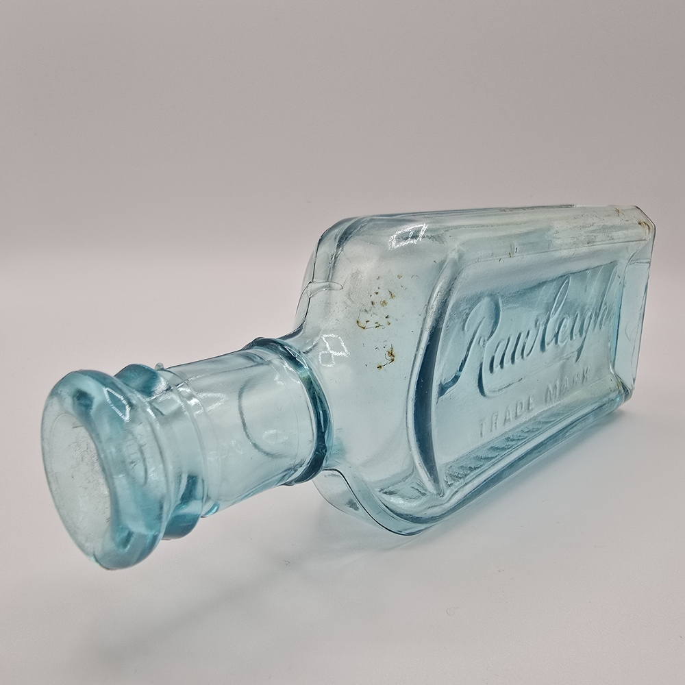 Vintage W.T. Rawleigh Co. Aqua Glass Bottle 6.25” Freeport Ill. Embossed - Picture 12 of 16
